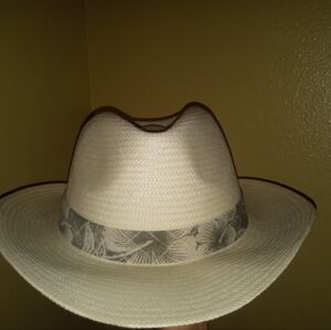 Men's Panama Jack New tags on safari hat with tropical patterned hatband